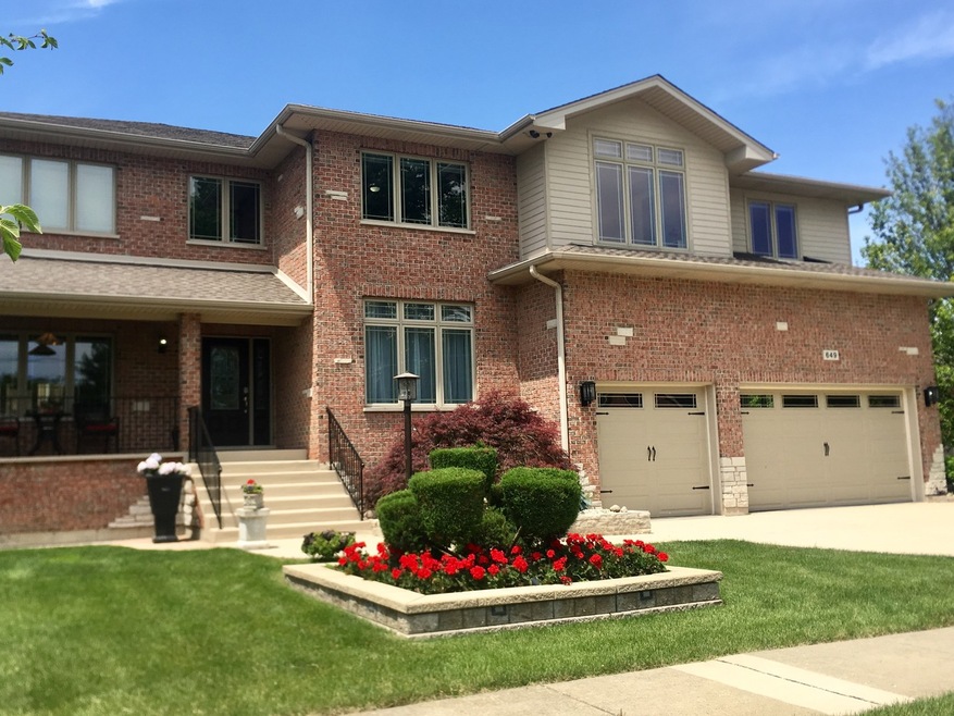 649 Jarvis Ave, Des Plaines, IL 60018 - photo 1
