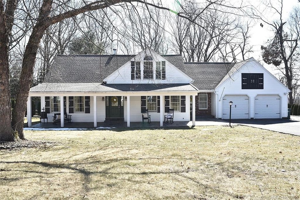 194 Bear Path Rd, Hamden, CT 06514 - photo 1