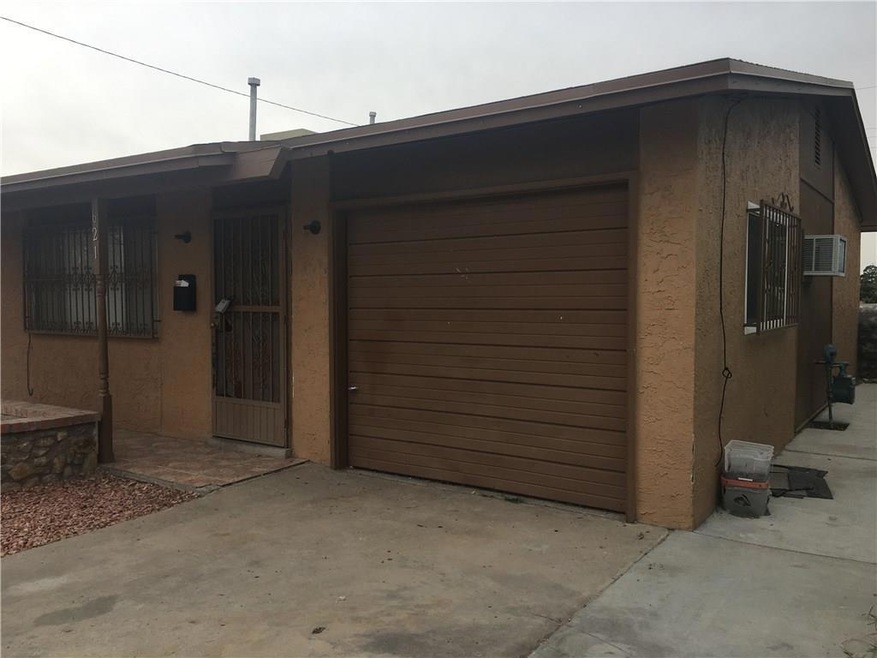 621 La Paz Dr, El Paso, TX 79915 - photo 1