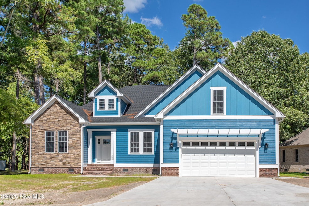 For Sale $605,000 • Co-Listing Agent