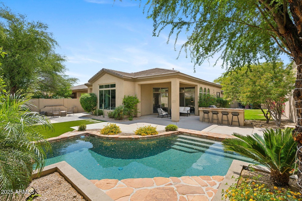 30-web-or-mls-15037-n-114th-way
