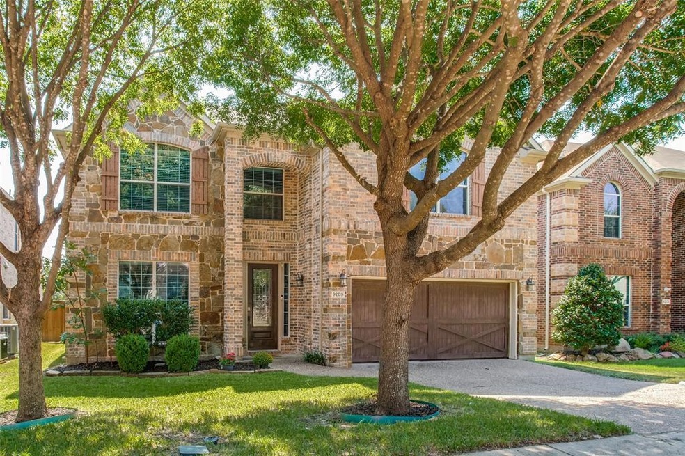 Sold • Co-Listing Agent