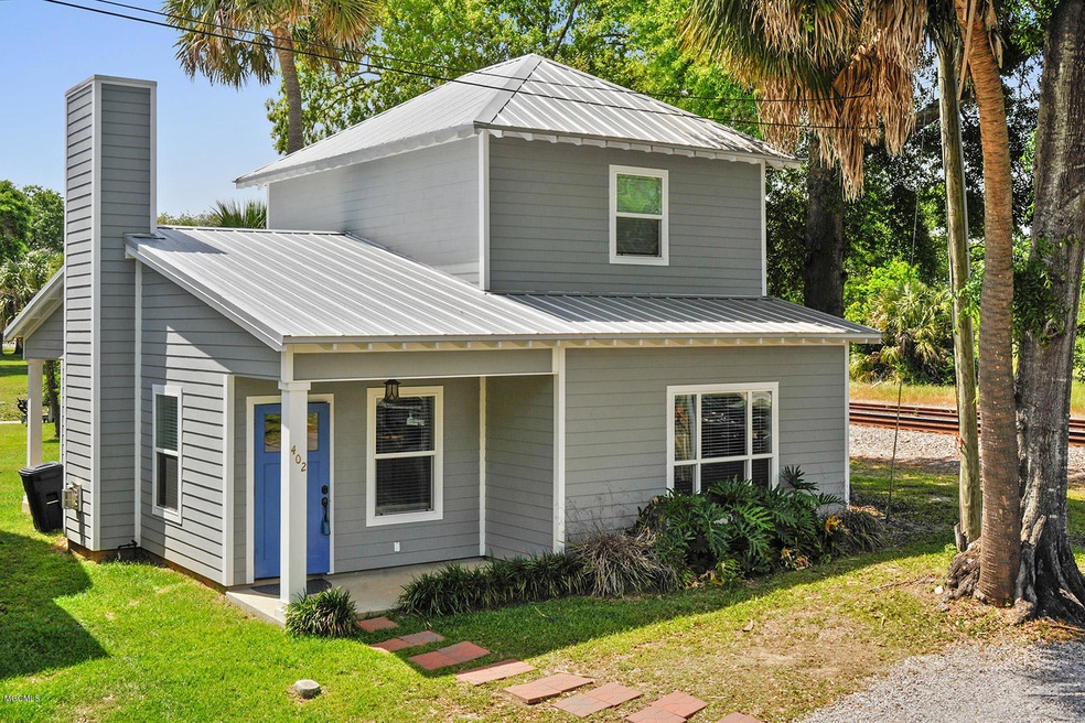 402 S Toulme St, Bay Saint Louis, MS 39520 - photo 1
