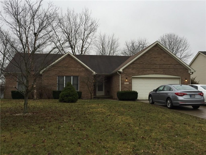 1685 Decourcy Ct, Franklin, IN 46131 - photo 1