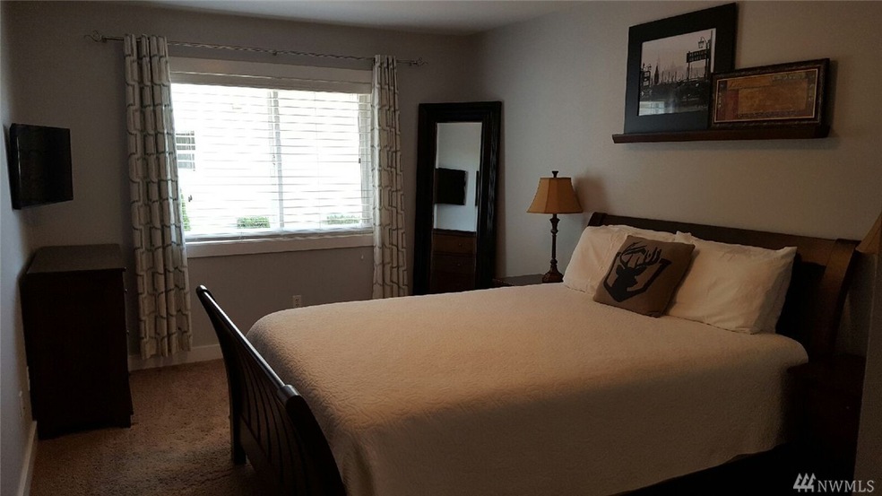 972 SE Adams Ave, Chehalis, WA 98532 - photo 1