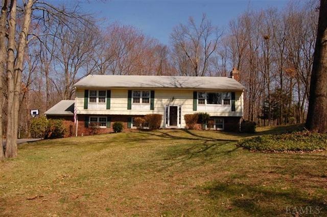 16 Summit Cir, Somers, NY 10589 - photo 1