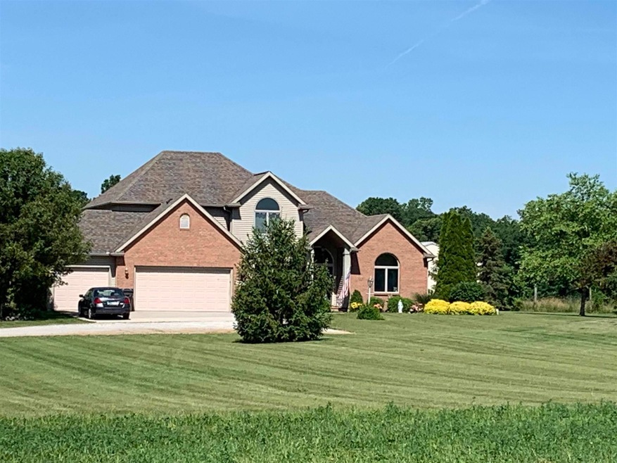 14319 Spencerville Rd, Grabill, IN 46741 - photo 1