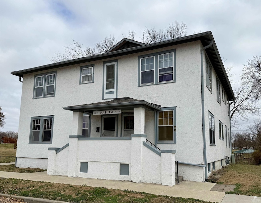 28 N Neosho St, Council Grove, KS 66846 - photo 1