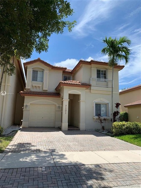 7101 NW 114th Ct, Doral, FL 33178 - photo 1