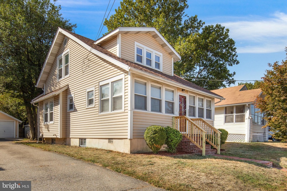 38 W Reamer Ave, Wilmington, DE 19804 - photo 1