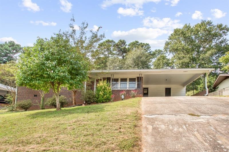 Beautiful Brick Ranch!