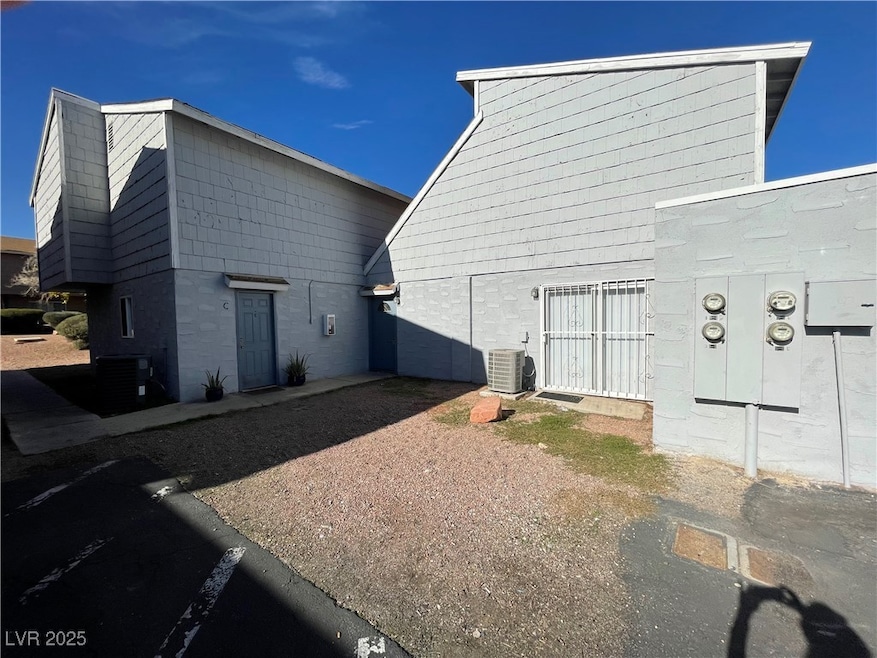 5187 Greene Ln unit D, Las Vegas, NV 89119 - photo 1