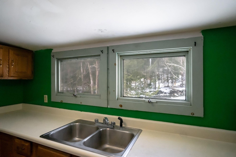 429 Vt Route 30, Newfane, VT 05345 - photo 1