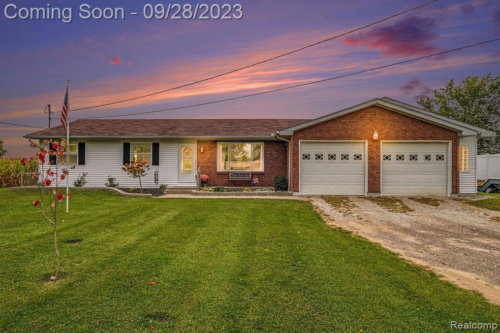 1199 N Seymour Rd, Flushing, MI 48433