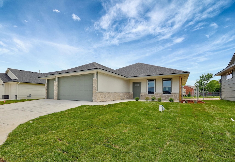 13011 E Equestrian St, Wichita, KS 67230 - photo 1