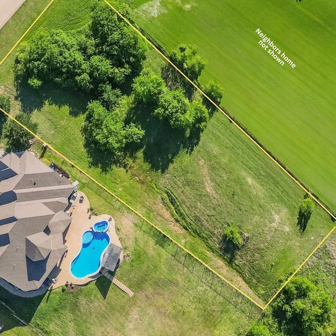 For Sale $195,000 • Co-Listing Agent