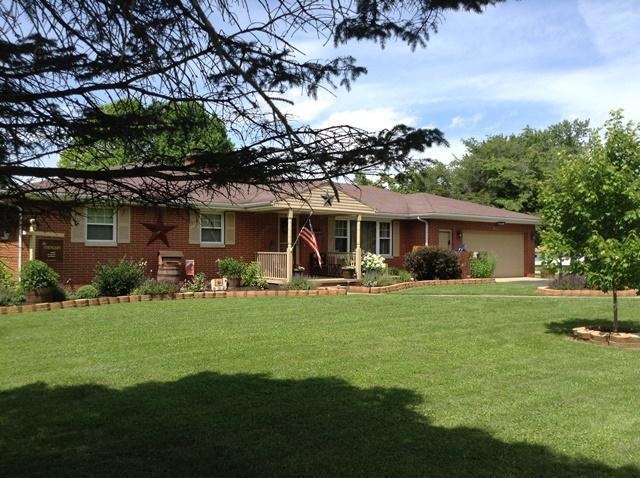 2440 Blue Valley Rd SE, Lancaster, OH 43130 - photo 1