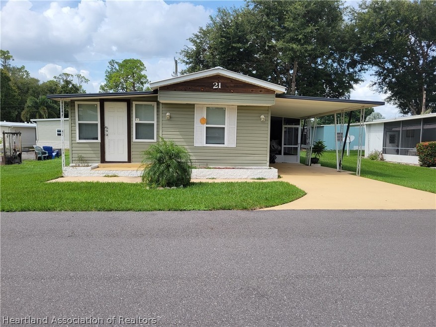 21 Skyline Dr, Lake Placid, FL 33852 - photo 1