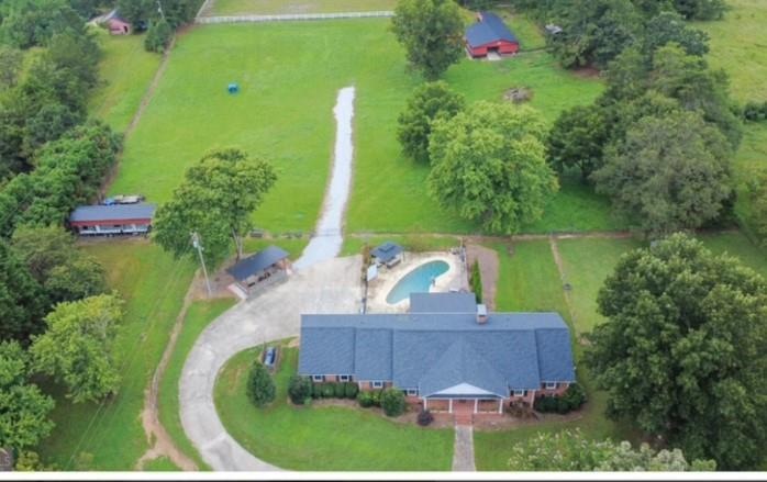 For Sale $759,900 • Co-Listing Agent