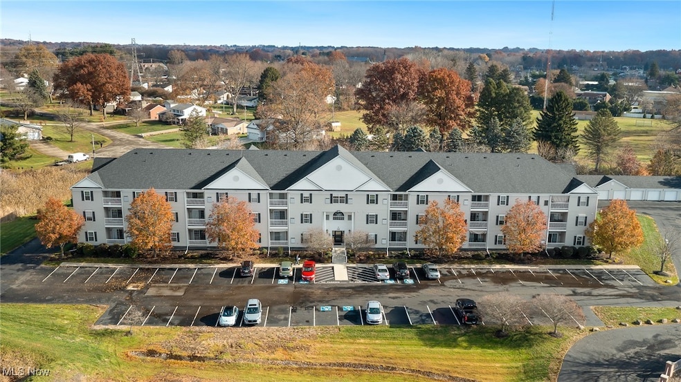 4703 Hills And Dales Rd NW, Canton, OH 44708 - photo 1