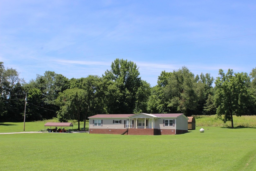 344 Hurricane Creek Dr, Stewart, TN 37175 - photo 1