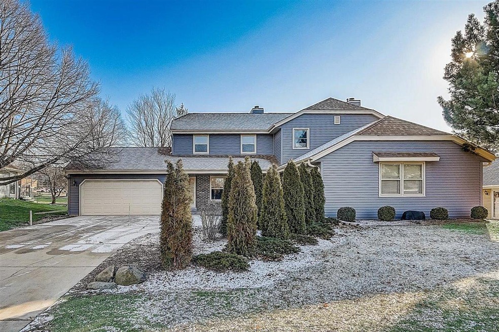 1731 Stardust Dr unit A, Waukesha, WI 53186 - photo 1