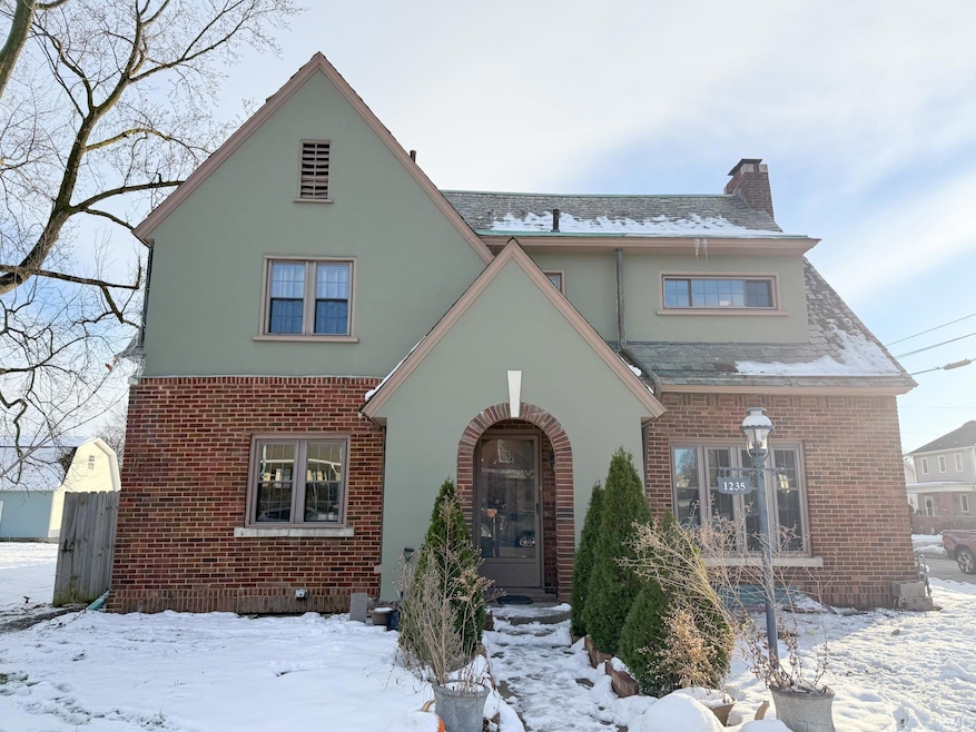 1235 W Sycamore St, Kokomo, IN 46901 - photo 1