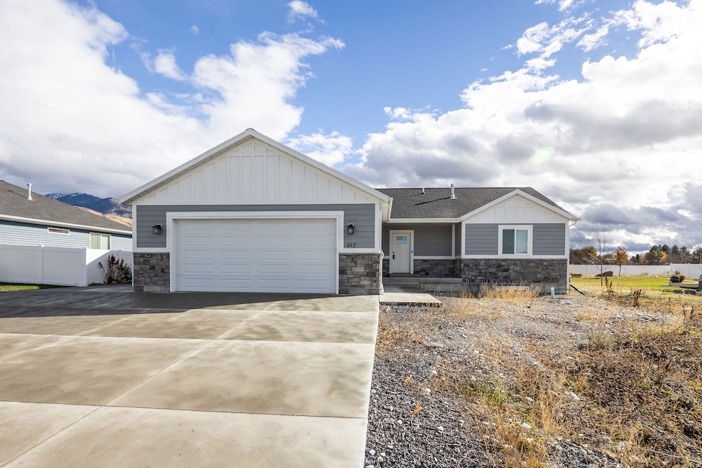 482 E Canyon Rim Rd, Smithfield, UT 84335 - photo 1