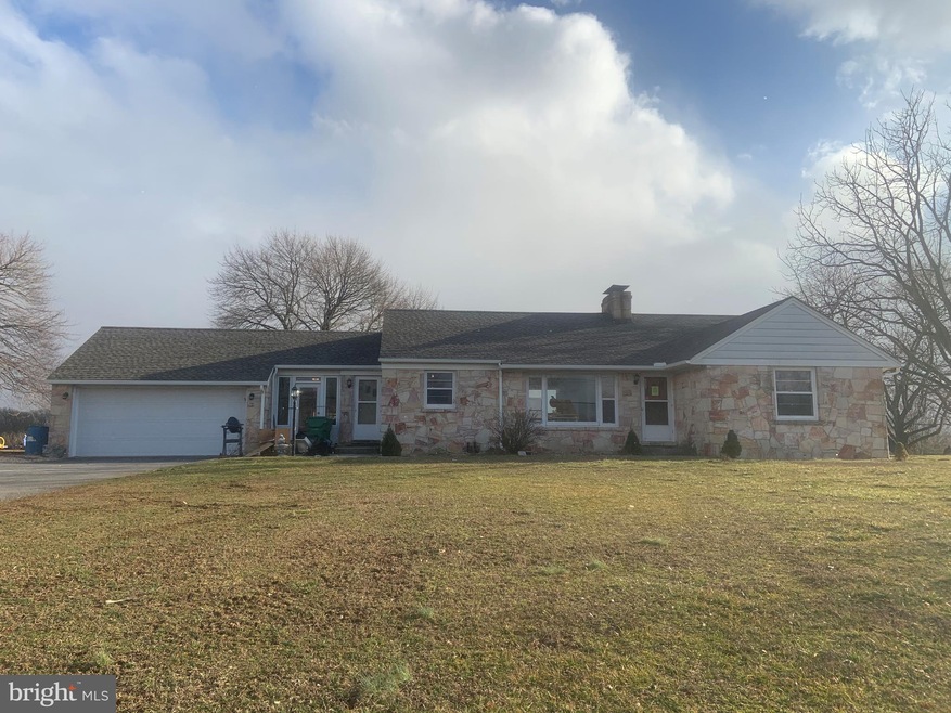 5046 Lincoln Way W, Saint Thomas, PA 17252 - photo 1