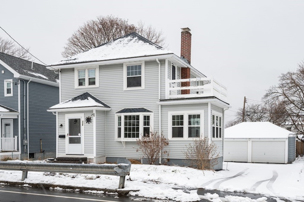 338 E Squantum St, Quincy, MA 02171 - photo 1