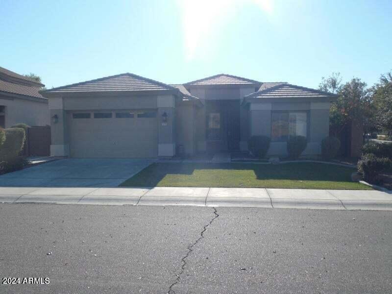 1259 E Iris Dr, Chandler, AZ 85286 - photo 1