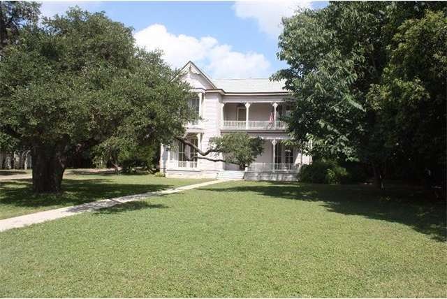 1236 Belvin St, San Marcos, TX 78666 - photo 1