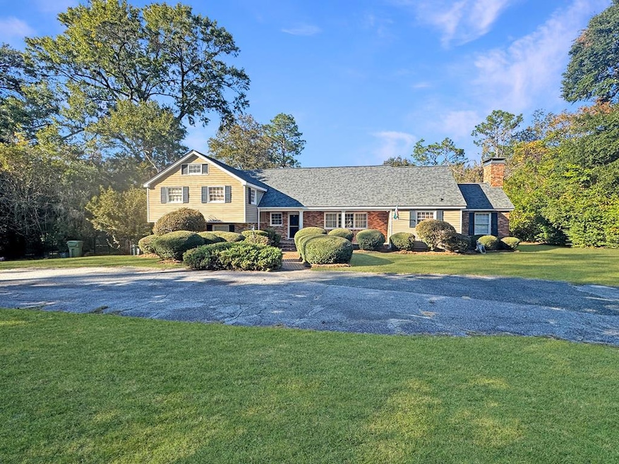 1715 Douglas Dr, Bainbridge, GA 39819 - photo 1