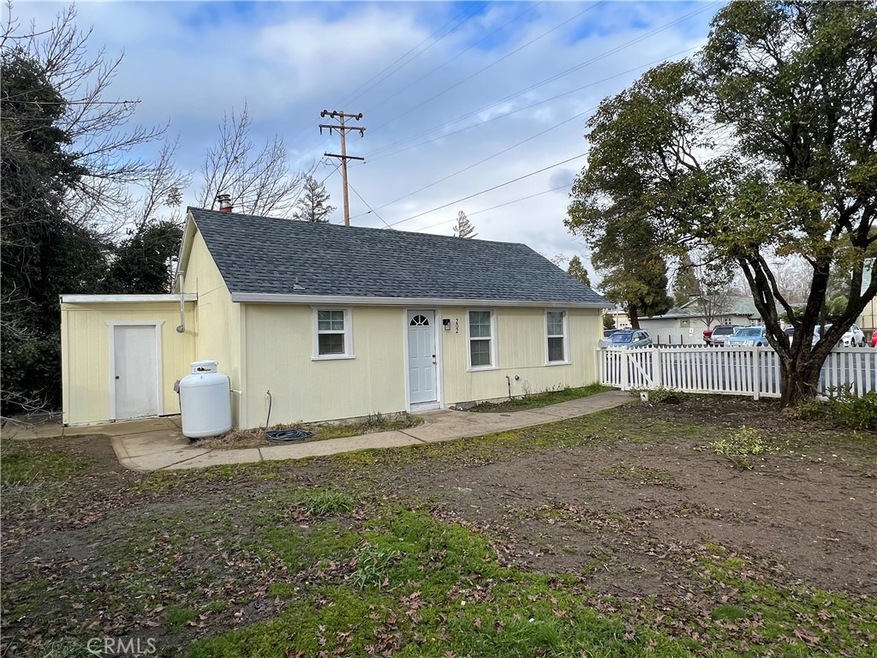 202 Martin St, Lakeport, CA 95453 For Sale