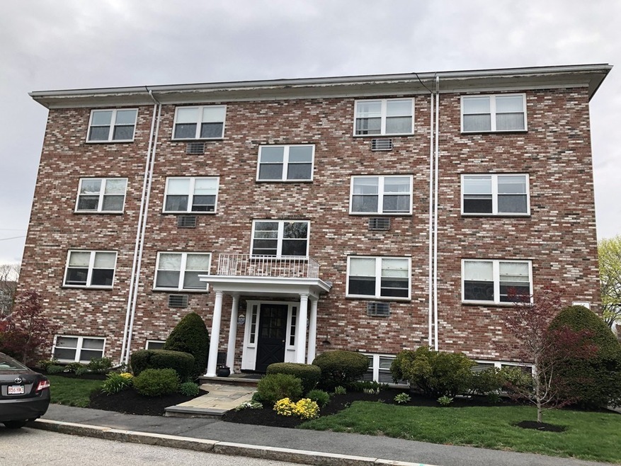 59 Prospect St unit C2, Marblehead, MA 01945 - photo 1