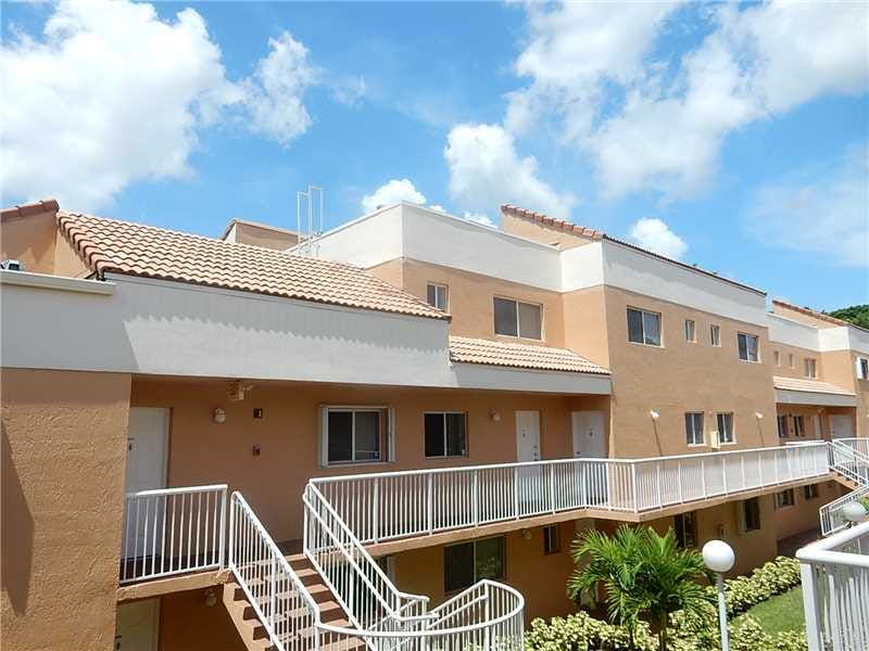 14909 SW 80th St unit 201, Miami, FL 33193 - photo 1