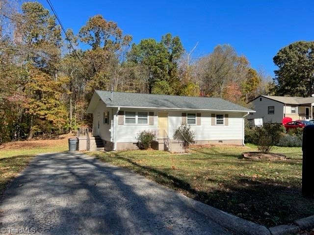 533 E Morehead St, Reidsville, NC 27320 - photo 1