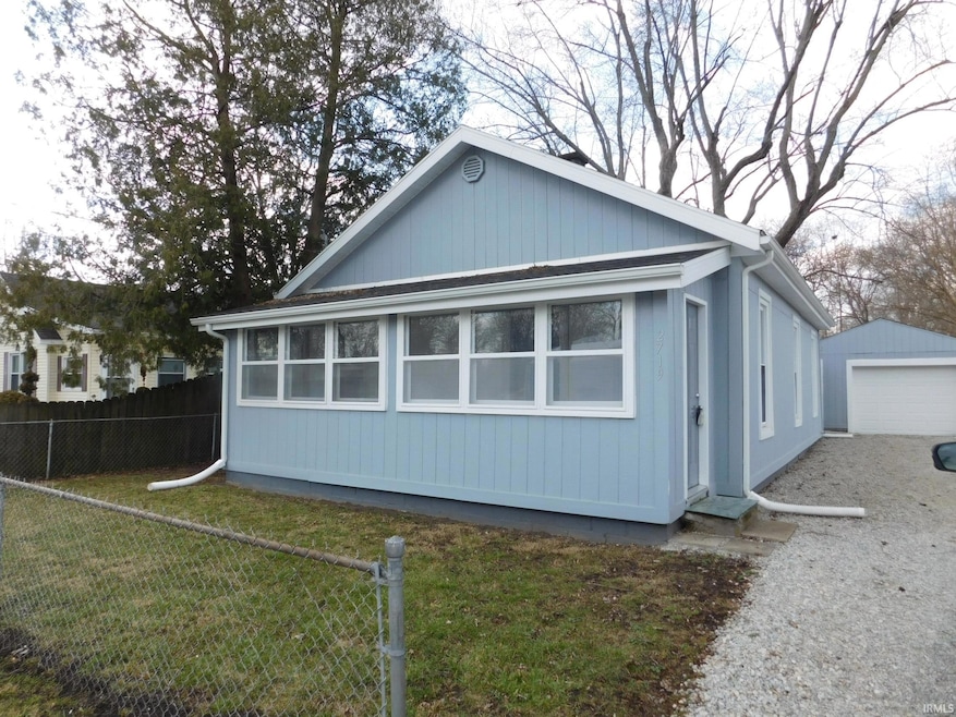 2719 S Grant St, Muncie, IN 47302 - photo 1