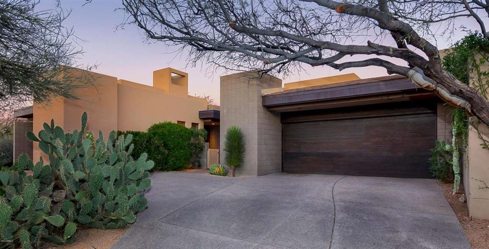 001_Front Exteriors