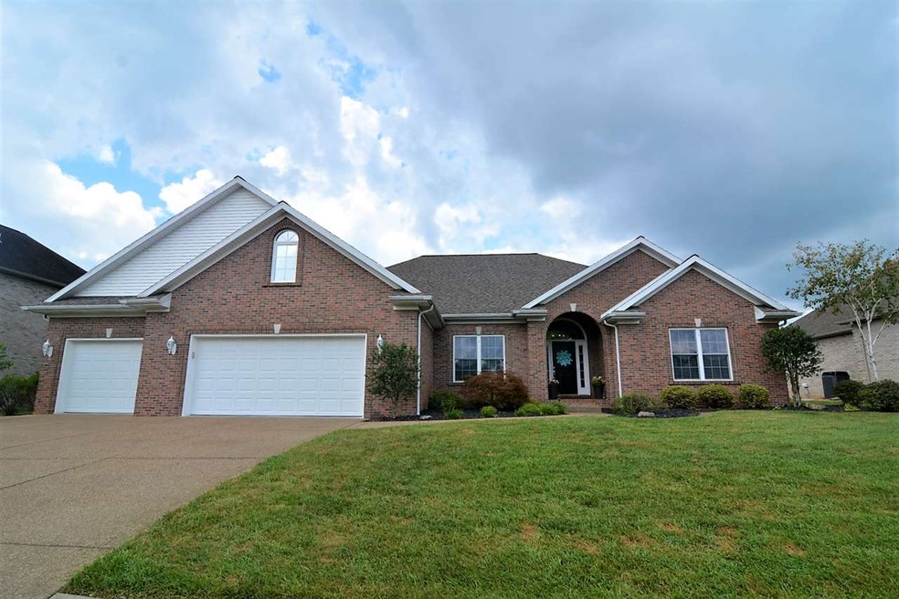 Welcome to 9124 Halston Circle, Newburgh IN