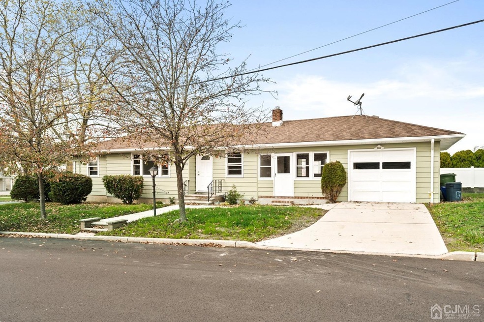 200 Madison St, South Amboy, NJ 08879 - photo 1