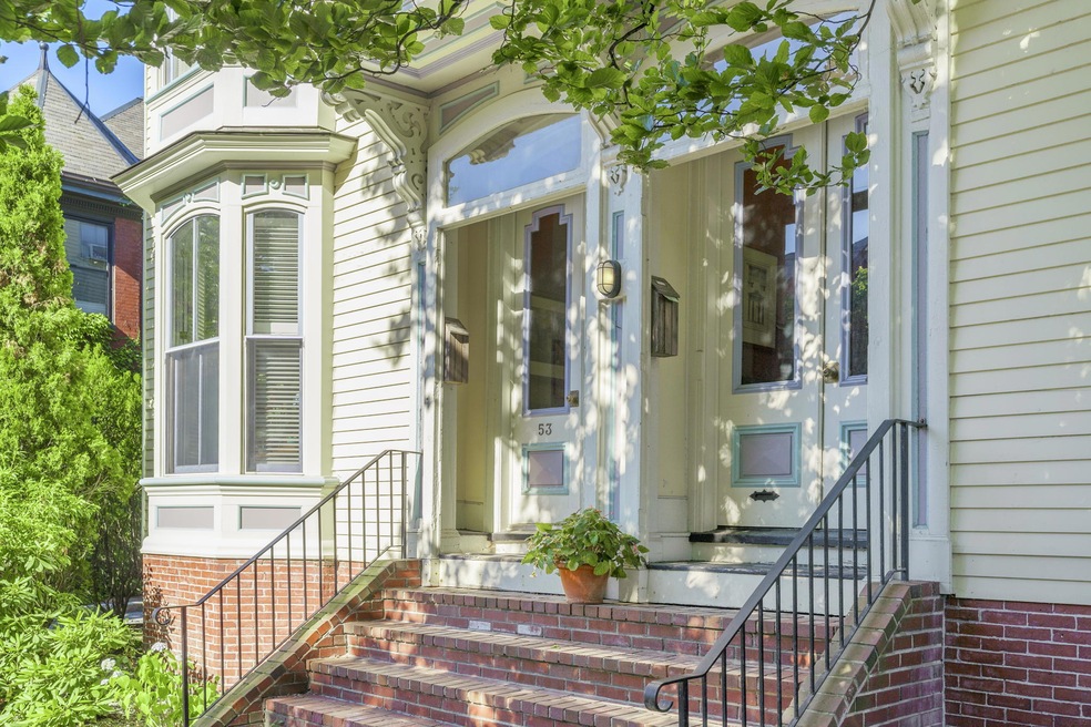 53 Thomas St unit 2, Portland, ME 04102 - photo 1