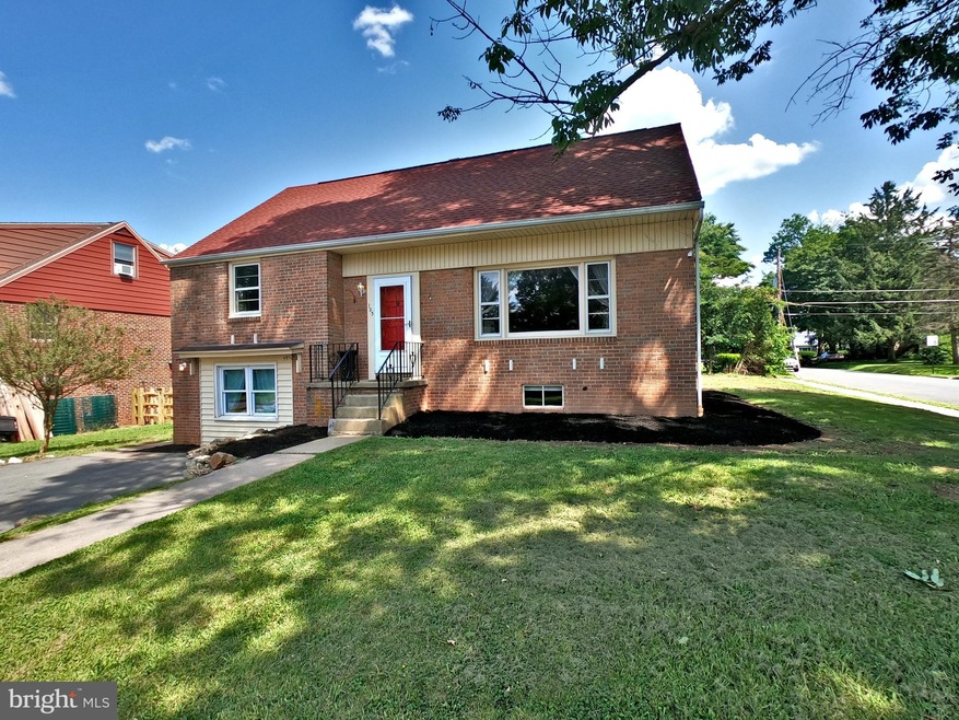 123 W 46th St, Reading, PA 19606 - photo 1