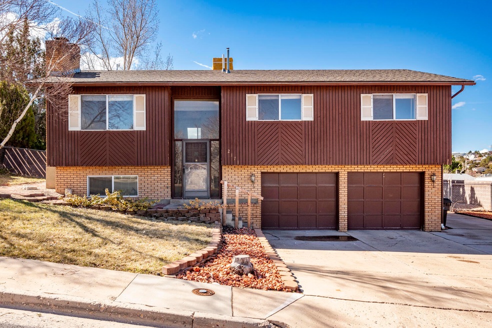 2171 Skyview Dr-42