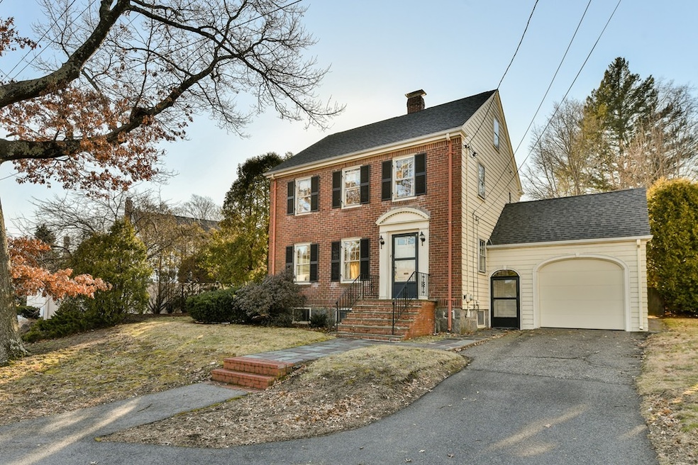 2 Hurlcroft Rd, Milton, MA 02186 - photo 1