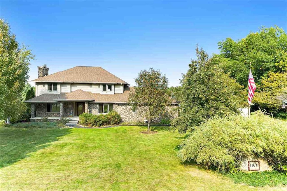 2515 Oak Ridge Cir, de Pere, WI 54115 - photo 1