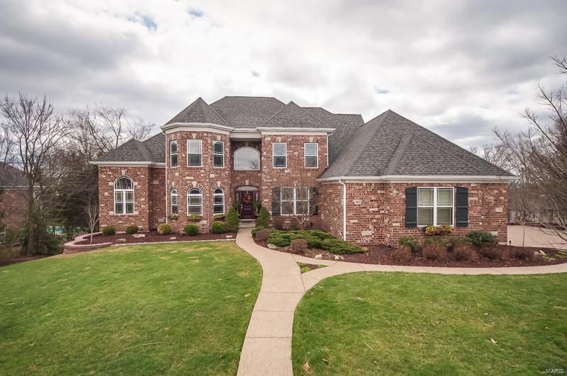 Welcome to 4633 Crosshaven Court!