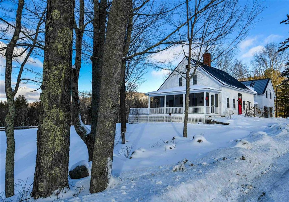 1077 Farr Hill Rd, Littleton, NH 03561 - photo 1