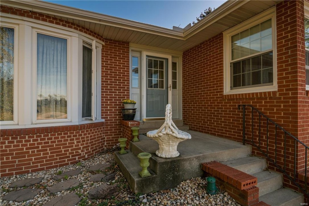 3004 Keebler Rd, Collinsville, IL 62234 - photo 1