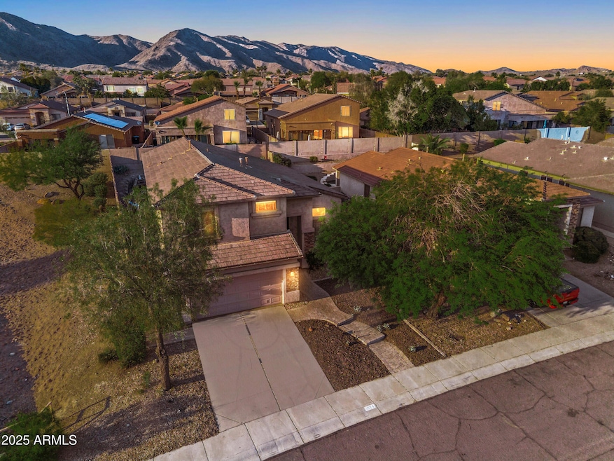 Twilight Front View 2
